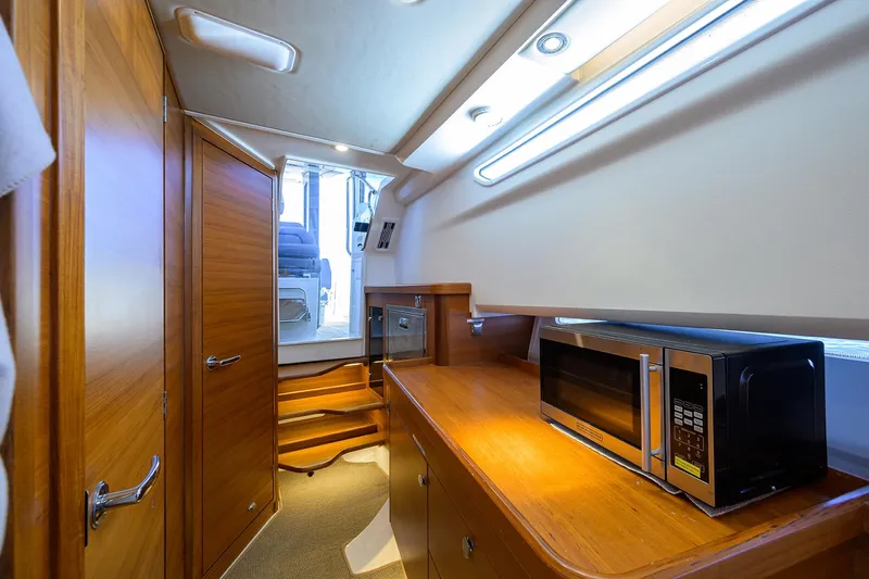 Remedy22 Yacht Photos Pics 