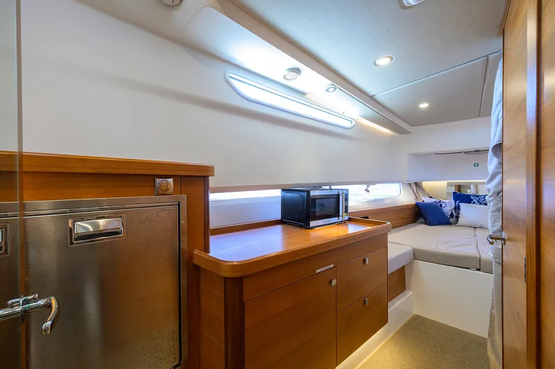 Remedy22 Yacht Photos Pics 