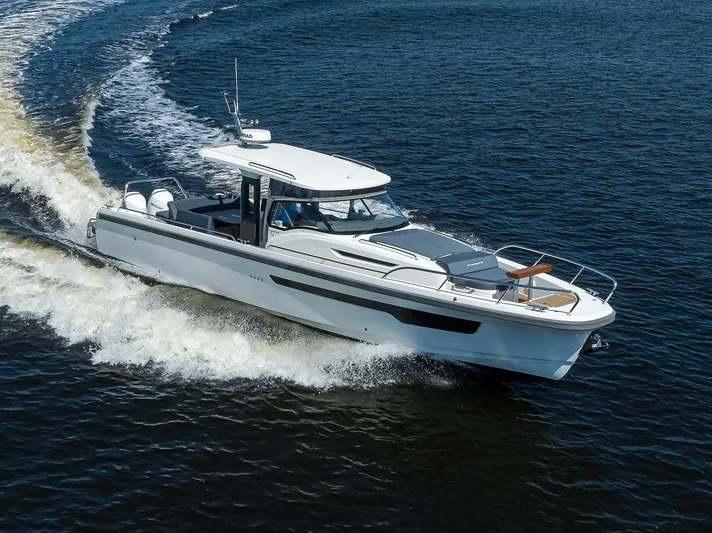 Remedy22 Yacht Photos Pics 