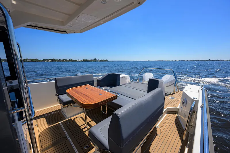Remedy22 Yacht Photos Pics 