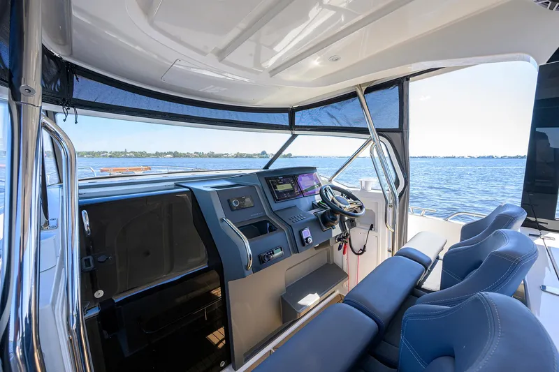 Remedy22 Yacht Photos Pics 