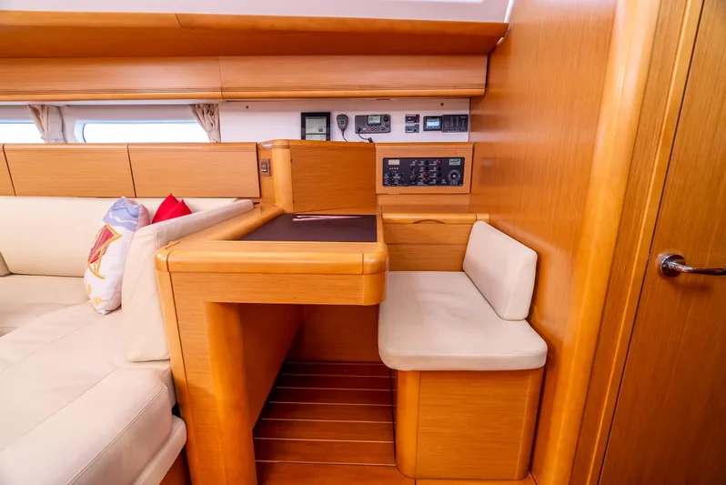 Sail La Vie Yacht Photos Pics 