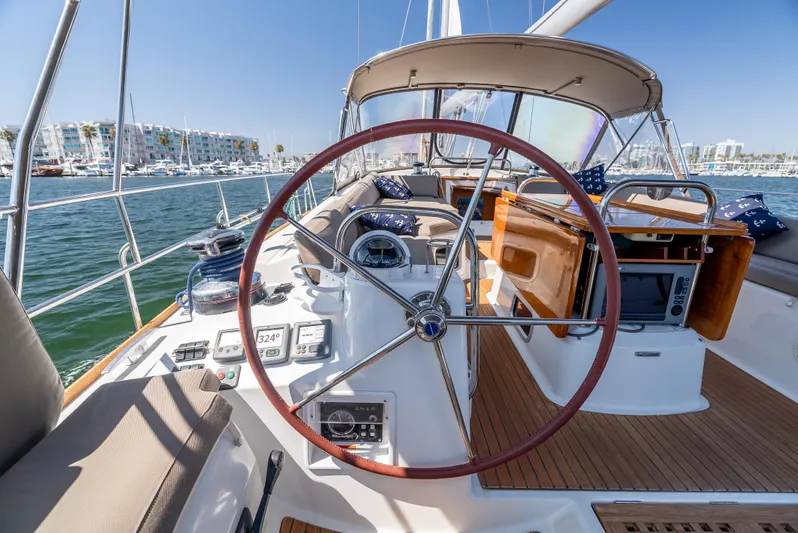 Sail La Vie Yacht Photos Pics 