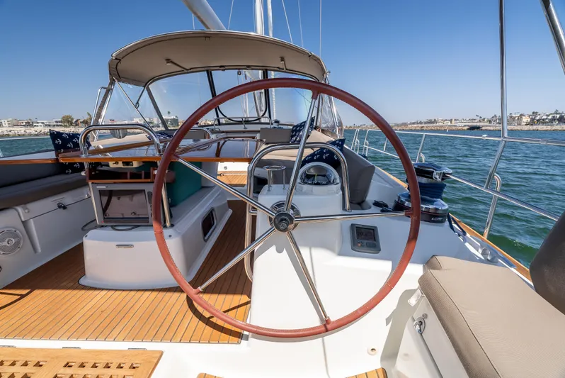 Sail La Vie Yacht Photos Pics 