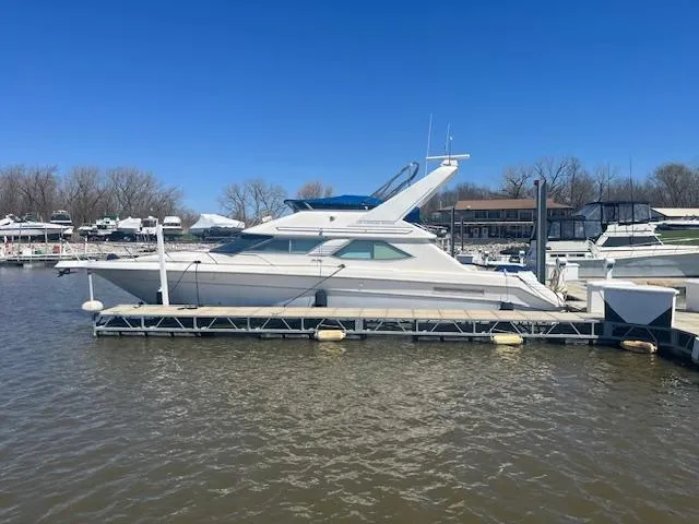 Papa's 7 II Yacht Photos Pics 