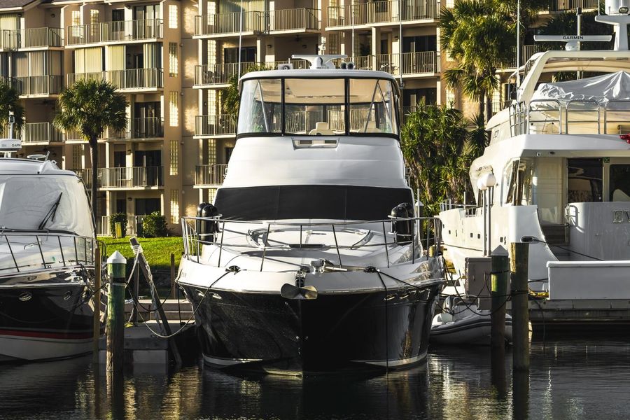 2008 Sea Ray 58 Sedan Bridge