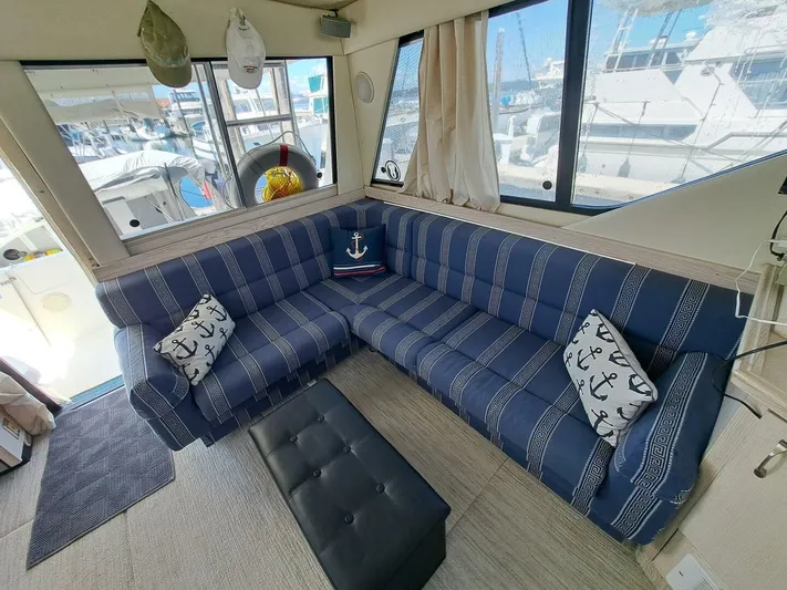 Ranger II Yacht Photos Pics 