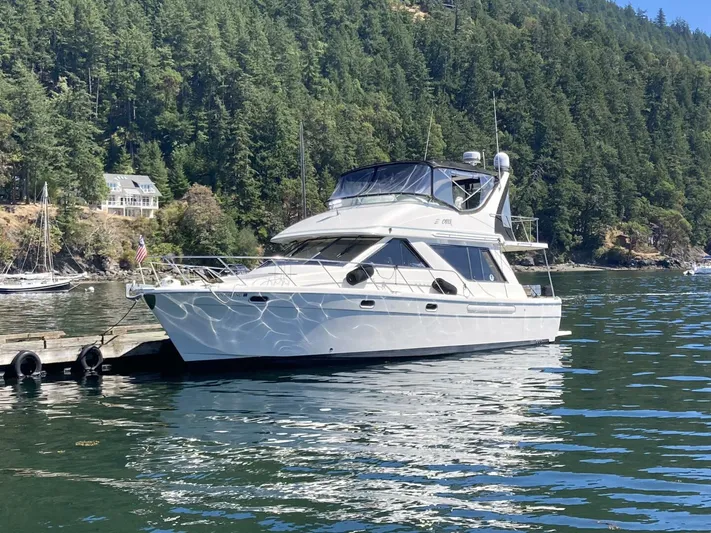 Ranger II Yacht Photos Pics 
