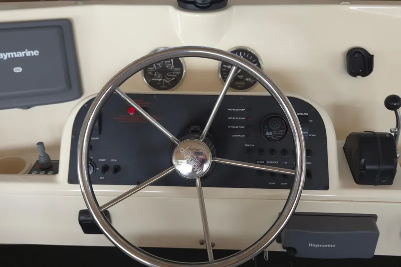 Nite Owl Yacht Photos Pics stainless wheel