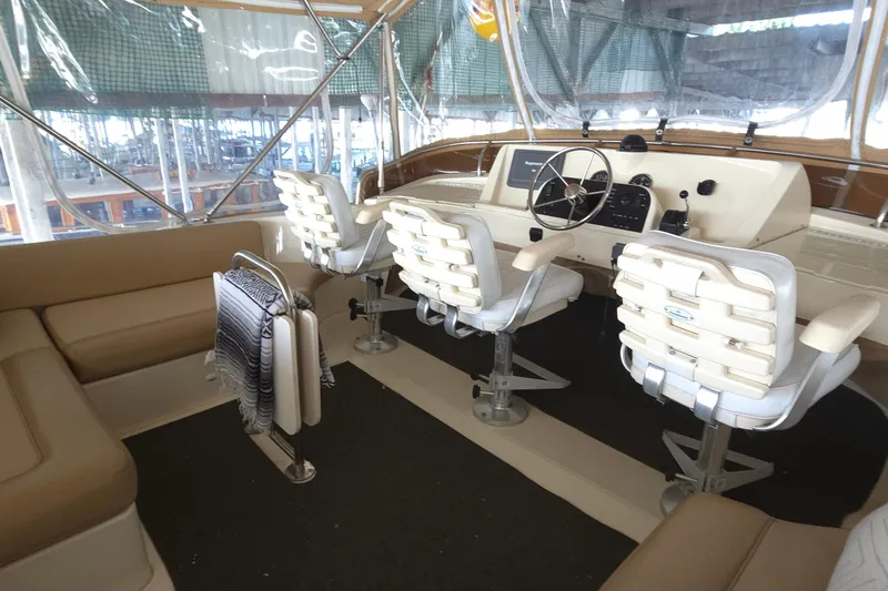 Nite Owl Yacht Photos Pics three helm seats