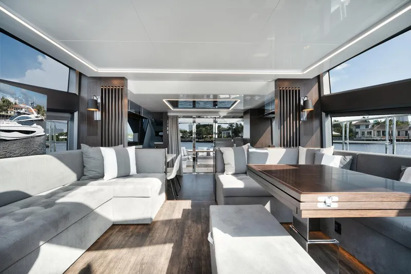 Sea Rv Yacht Photos Pics 