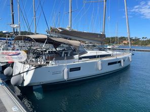 2019 Jeanneau Sun Odyssey 490