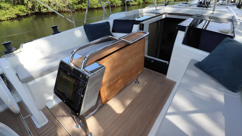 Wisp Yacht Photos Pics 2020 Hanse 388 yacht cockpit with modern navigation equipment and comfortable seating.