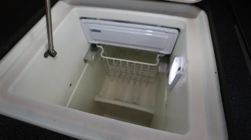 Wisp Yacht Photos Pics 