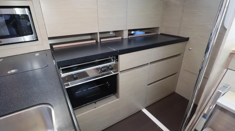 Wisp Yacht Photos Pics 