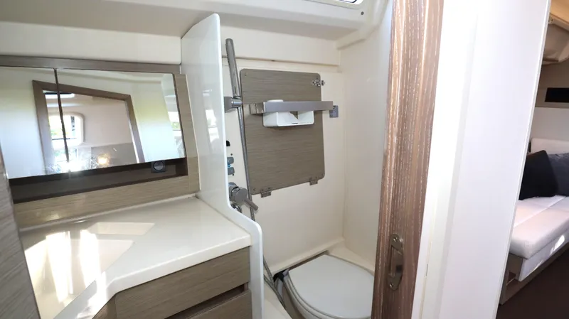 Wisp Yacht Photos Pics 