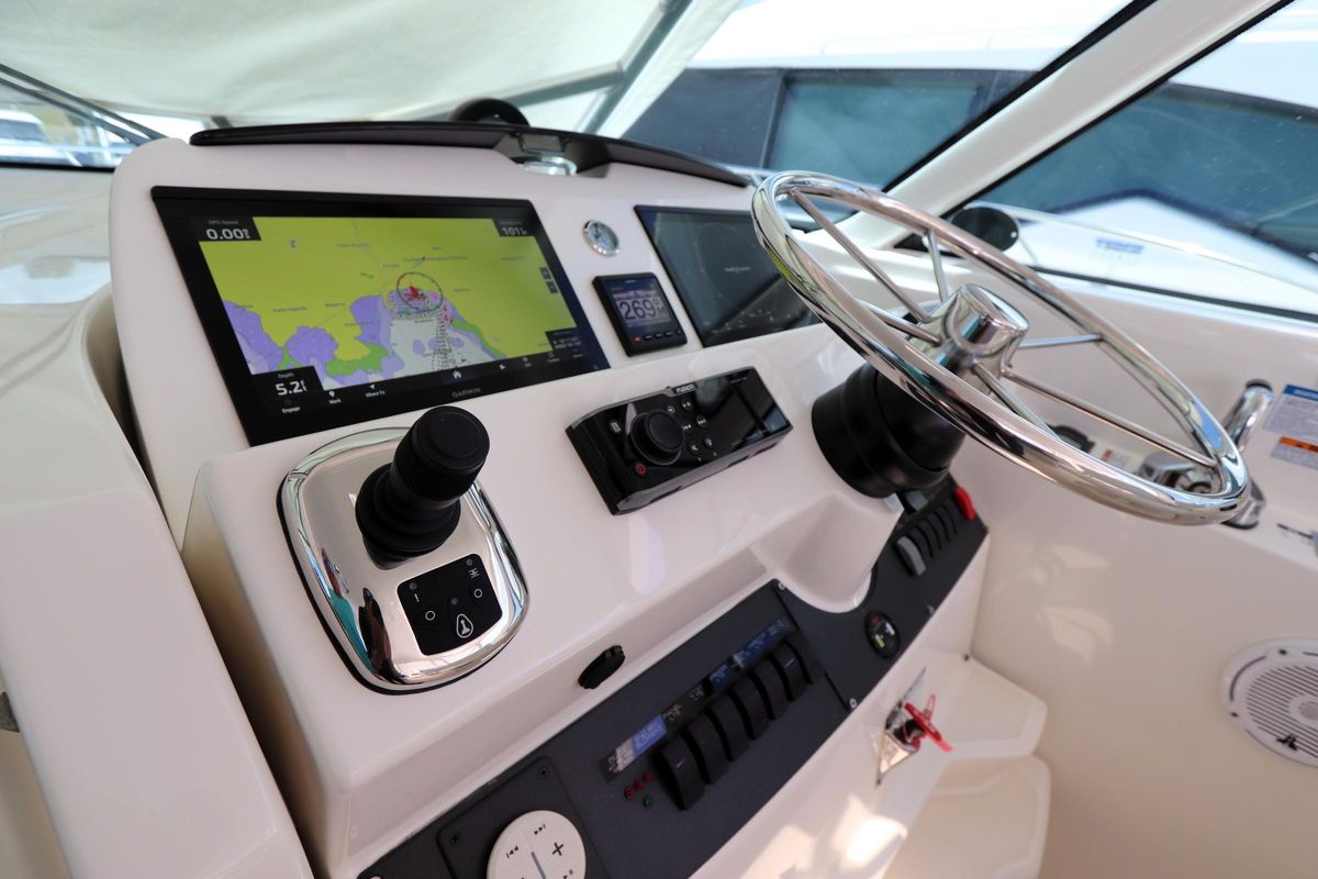 2020 Tiara Yachts 43 
