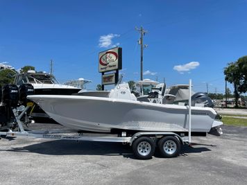 Tidewater 198 CC Adventure