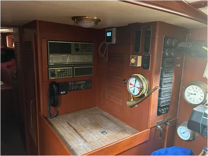 Queen Anne Yacht Photos Pics Hallberg Rassy 49