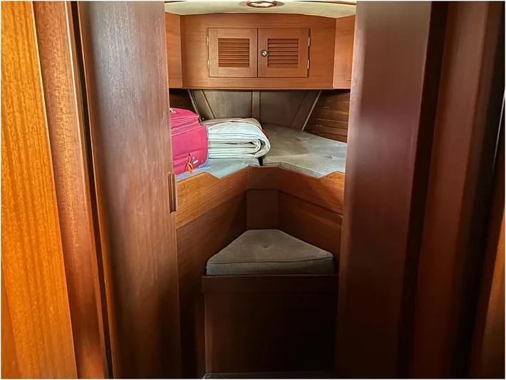 Queen Anne Yacht Photos Pics Hallberg Rassy 49