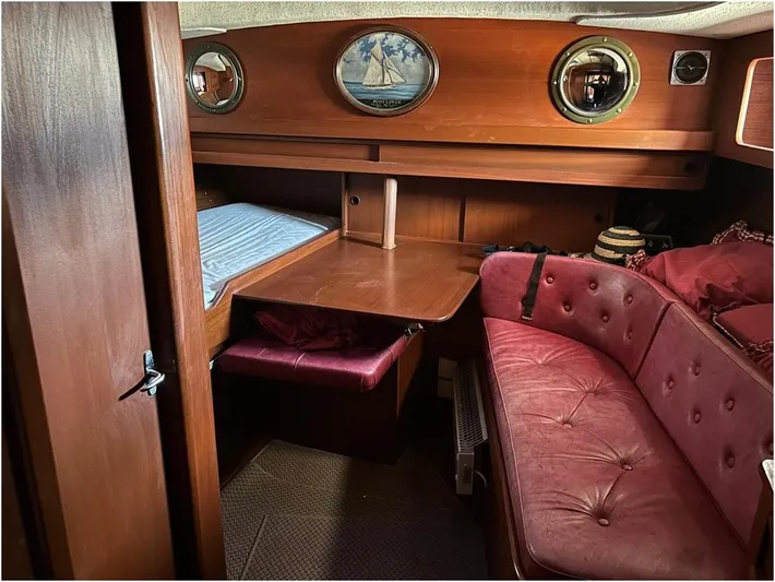 Queen Anne Yacht Photos Pics Hallberg Rassy 49