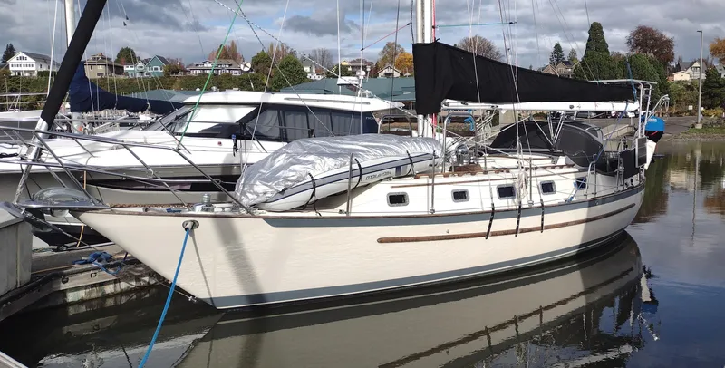  Yacht Photos Pics Port Profile