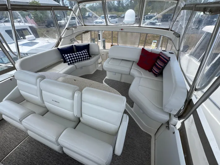 Moe-tour-inn Yacht Photos Pics 16 Silverton 43 Flybridge Seating