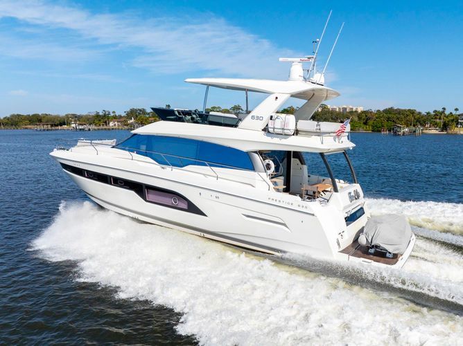 2019 Prestige 63 