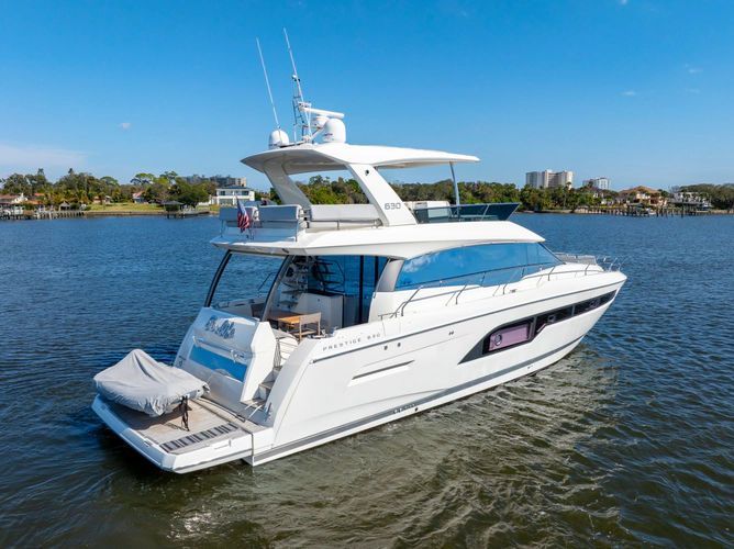 2019 Prestige 63 