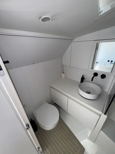 En Route Yacht Photos Pics 