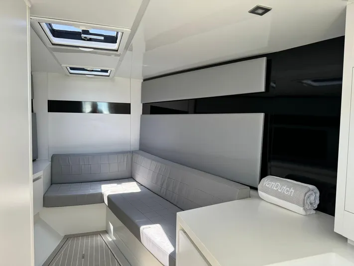 En Route Yacht Photos Pics 