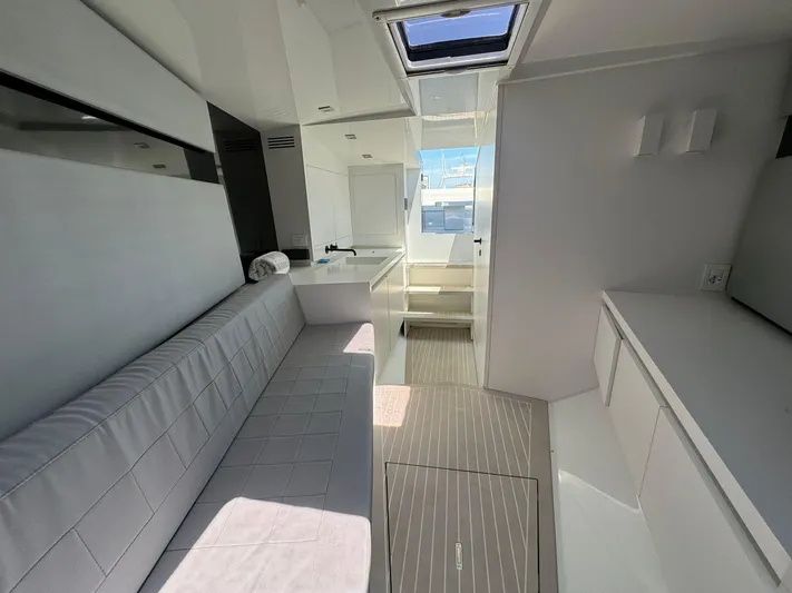 En Route Yacht Photos Pics 