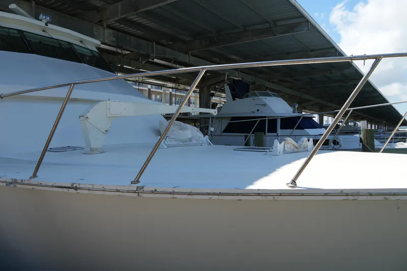 Lone Palm Yacht Photos Pics 