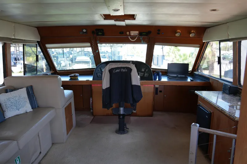 Lone Palm Yacht Photos Pics 