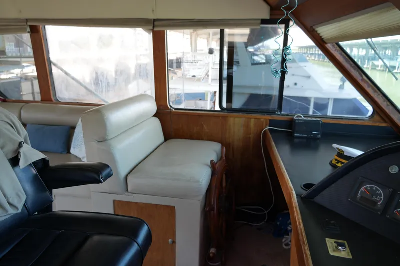 Lone Palm Yacht Photos Pics 