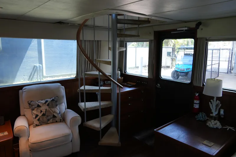 Lone Palm Yacht Photos Pics 