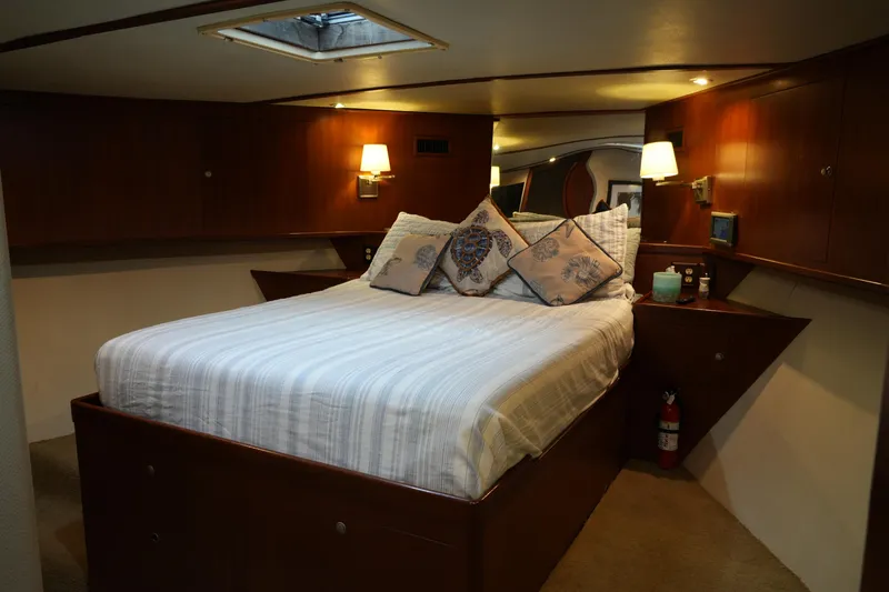 Lone Palm Yacht Photos Pics 