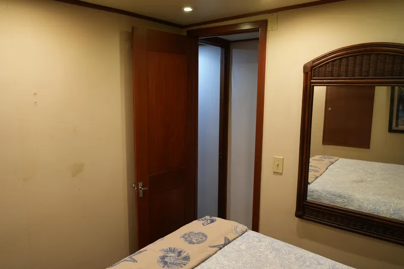 Lone Palm Yacht Photos Pics 