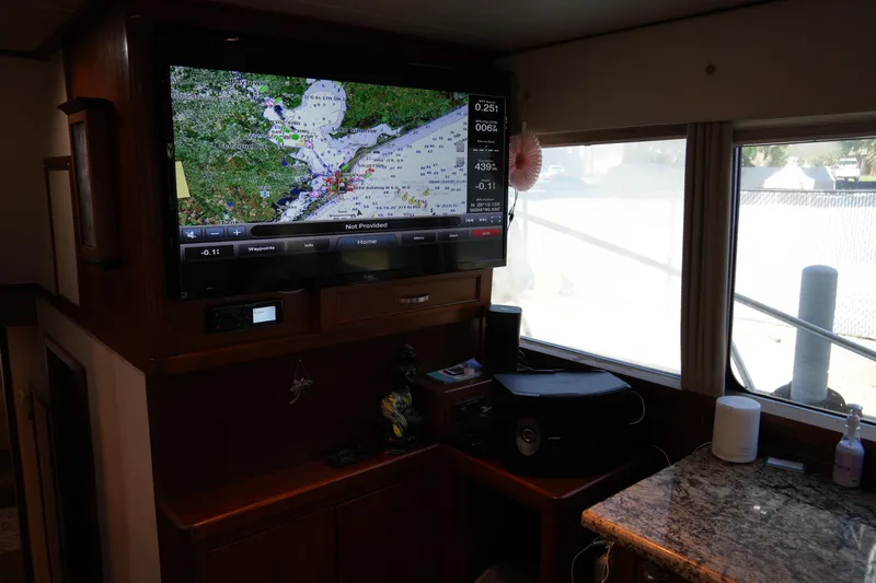 Lone Palm Yacht Photos Pics 