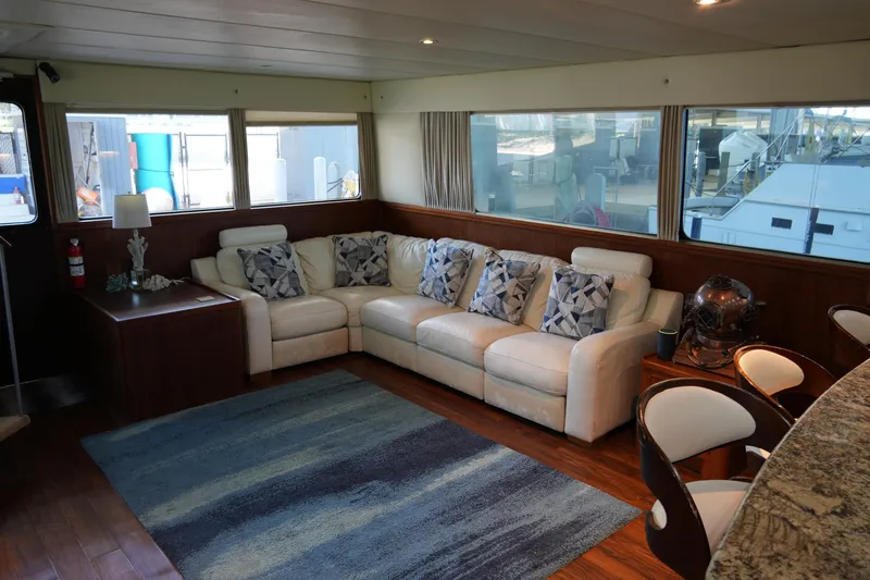 Lone Palm Yacht Photos Pics 