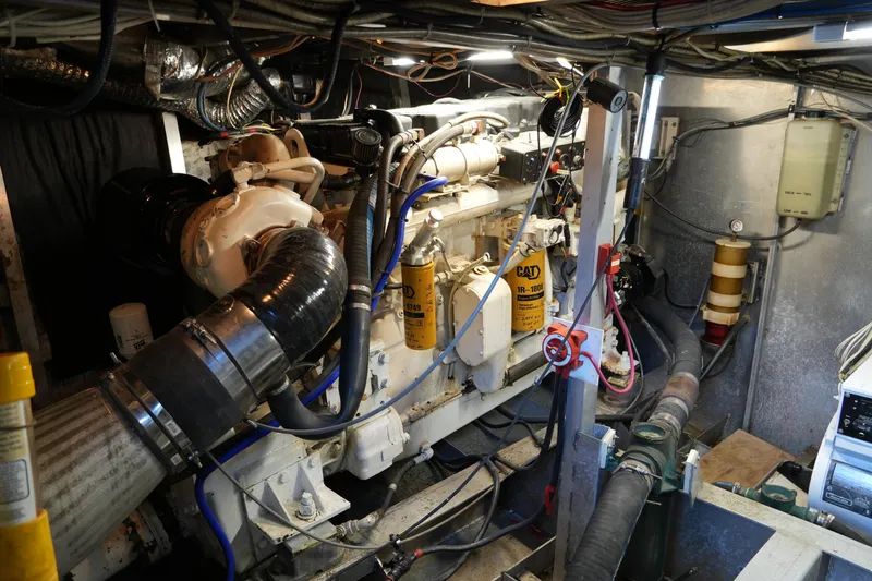 Lone Palm Yacht Photos Pics 