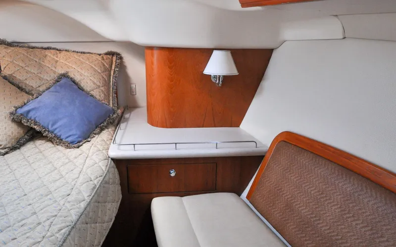 Coralee Yacht Photos Pics Hunter 45CC - Coralee - Aft Cabin - Side Table