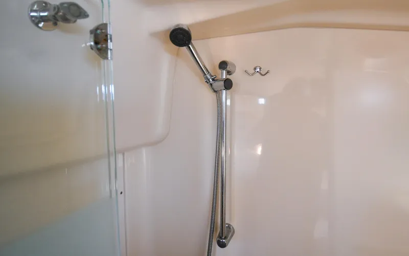 Coralee Yacht Photos Pics Hunter 45CC - Coralee - Aft Cabin - Ensuite Head - Stall Shower - Shower Head