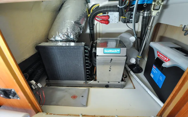 Coralee Yacht Photos Pics Hunter 45CC - Coralee - Utility Closet