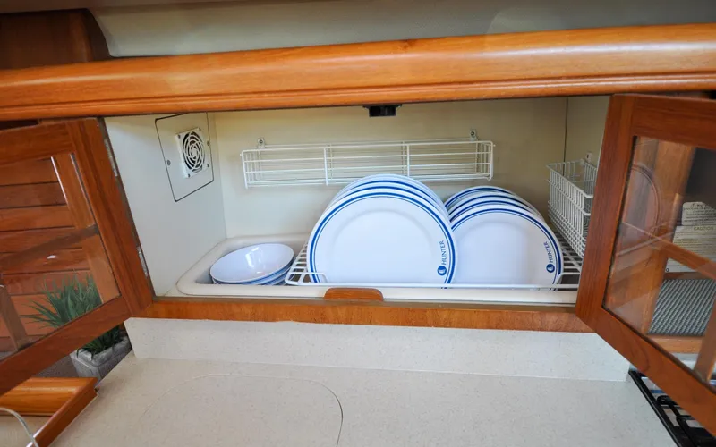 Coralee Yacht Photos Pics Hunter 45CC - Coralee - Galley - Dish Drying Rack with Fan
