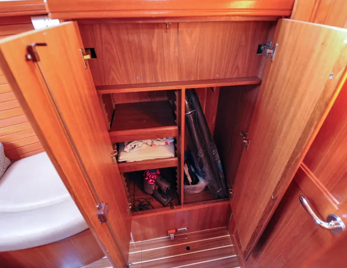 Coralee Yacht Photos Pics Hunter 45CC - Coralee - Forward Cabin - Storage