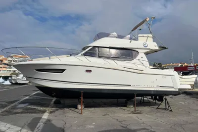 2010 Jeanneau Merry Fisher 10