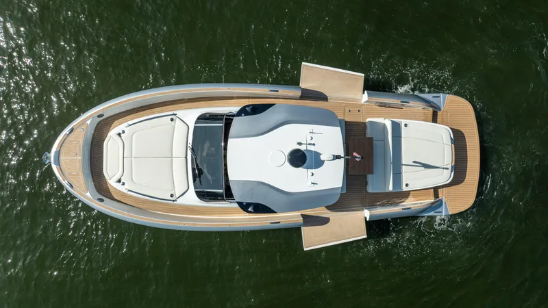  Yacht Photos Pics 2025 Solaris Power 44 Open yacht, aerial view, cruising on water.