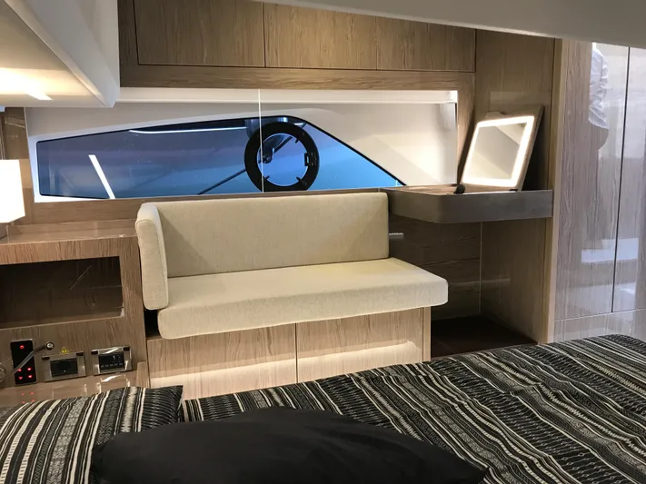 Sealine C430 Yacht Photos Pics 