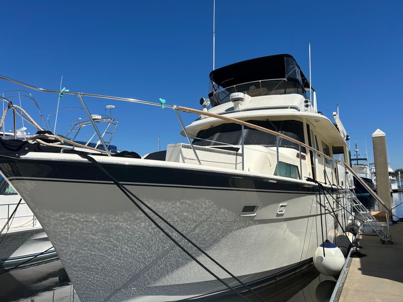 1985 Hatteras 58′ S 2